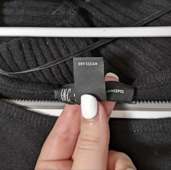 Like-New 2 Piece Silk Angora Black Knit INC Statement Sleeve Sweater Size Small - Picture 8 of 8